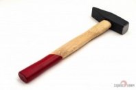 Молоток 600г, деревянная ручка, немецкого типа СЕРВИС КЛЮЧ