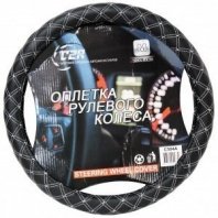Оплетка на руль M (37-39см) экокожа черная c белой строчкой ромб C2R 1/25_