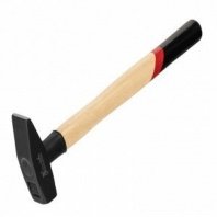 Молоток 300г, деревянная ручка, квадр.боек Matrix